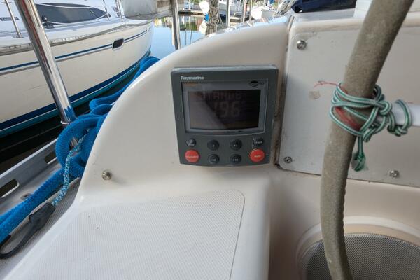 ANSWER 3 40ft Saga Yacht For Sale