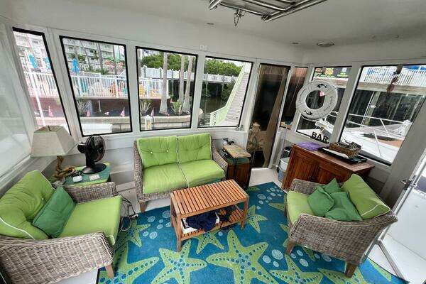 Carver 506 Motor Yacht Yacht For Sale