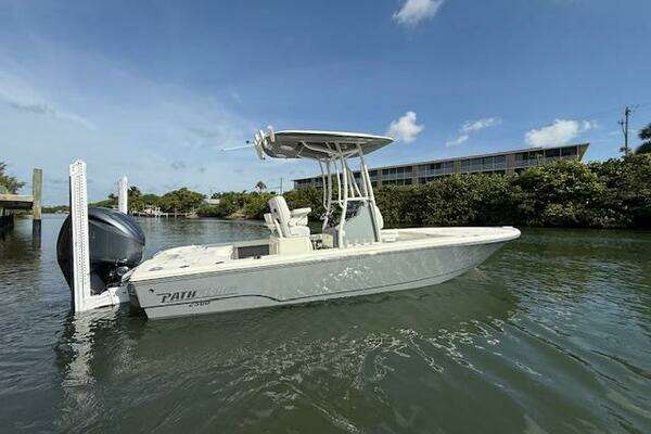 Photo of the 2022 Pathfinder 2500 Hybrid