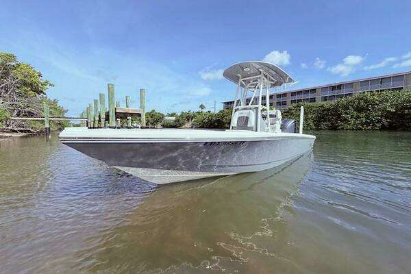 Photo of the 2022 Pathfinder 2500 Hybrid