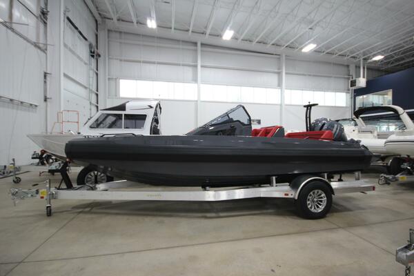 2026 Iron 647 Open, Image 1 