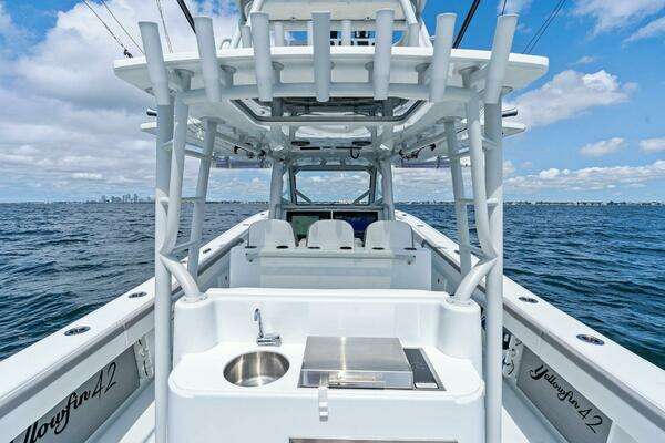 Yellowfin 42 Center Console Yacht For Sale
