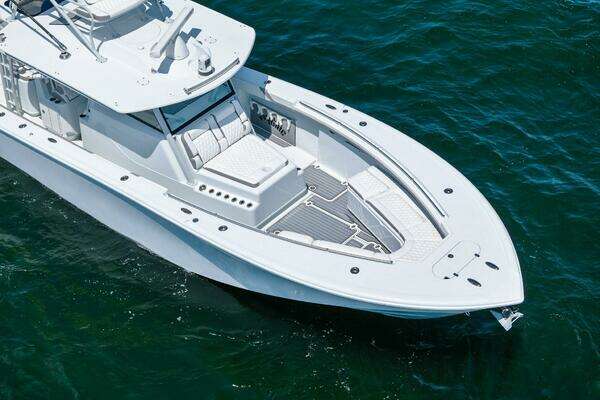 Yellowfin 42 Center Console Yacht For Sale