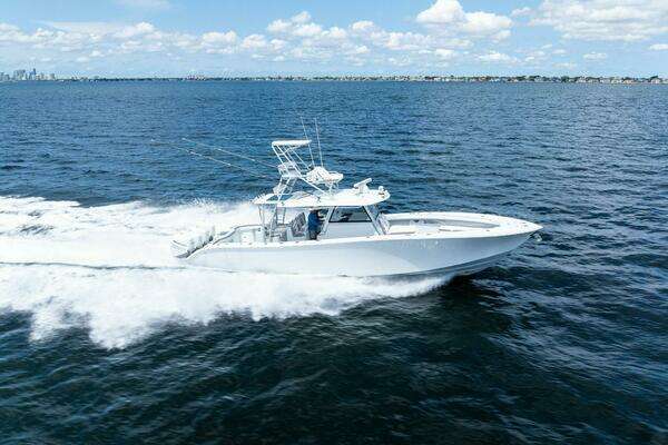 Yellowfin 42 Center Console Yacht For Sale