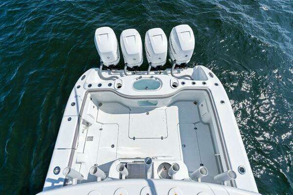 Yellowfin 42 Center Console Yacht For Sale