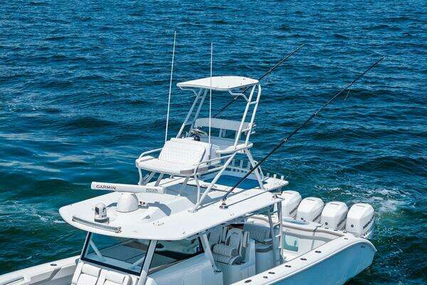 Yellowfin 42 Center Console Yacht For Sale