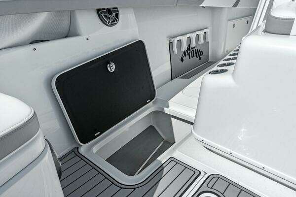Yellowfin 42 Center Console Yacht For Sale