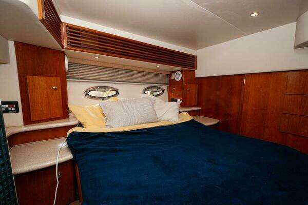 Graham s Enterprise 47ft Carver Yacht For Sale