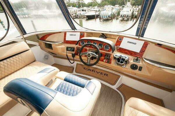 Graham s Enterprise 47ft Carver Yacht For Sale