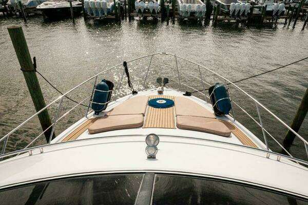 Graham s Enterprise 47ft Carver Yacht For Sale
