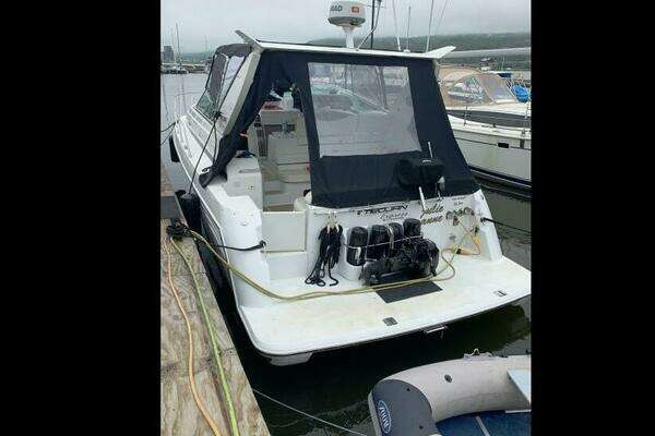 Photo of the 2000 Trojan 400 Express