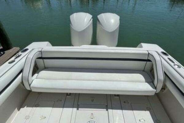 Photo of the 2008 Intrepid 323 Cuddy