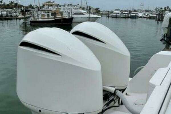 Photo of the 2008 Intrepid 323 Cuddy