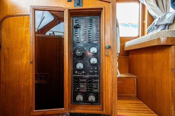 Kha Shing  Yacht For Sale