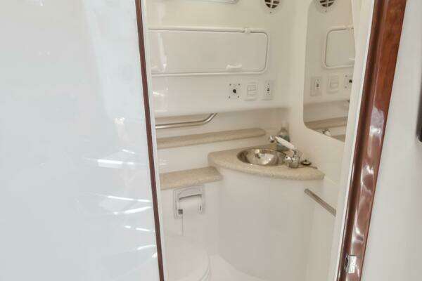 Photo of the 2008 Fountain 38 Sportfishing Cruiser "SWIFT SERENITY"