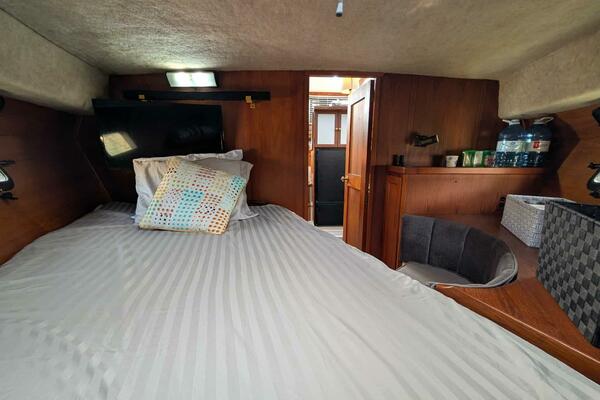 Cooper Prowler 10m Sundeck 1986