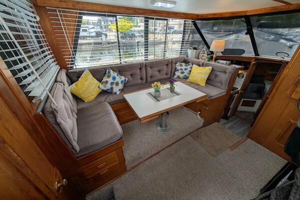 Cooper Prowler 10m Sundeck 1986