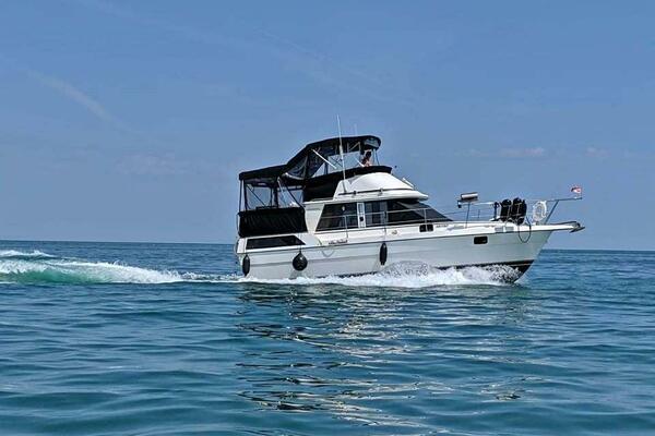 Cooper Prowler 10m Sundeck 1986