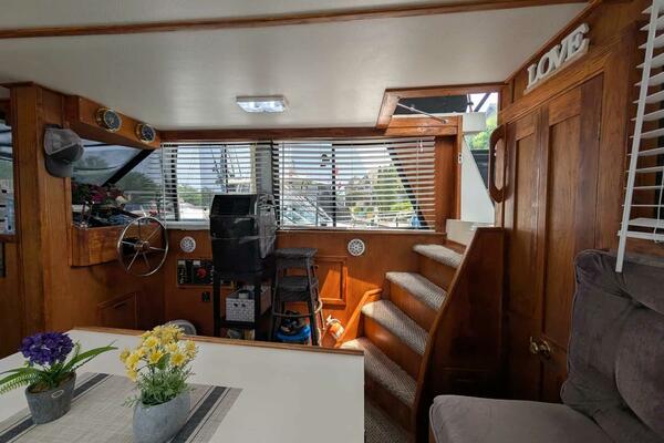 Cooper Prowler 10m Sundeck 1986