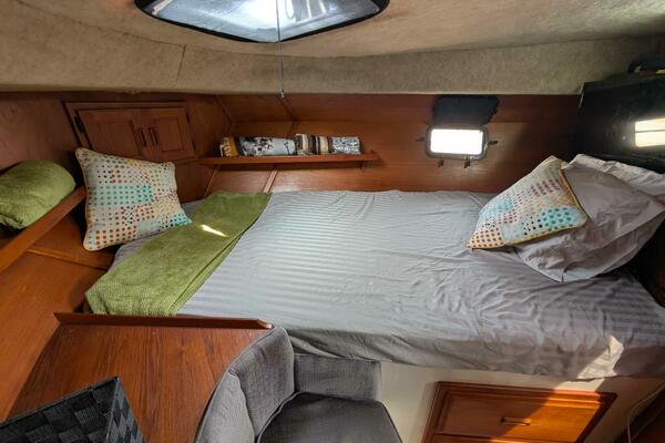 Cooper Prowler 10m Sundeck 1986