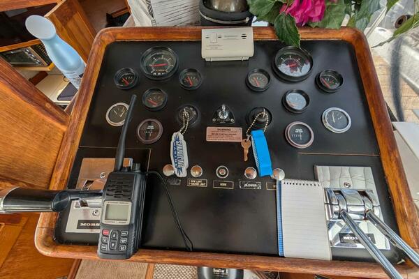 Cooper Prowler 10m Sundeck 1986