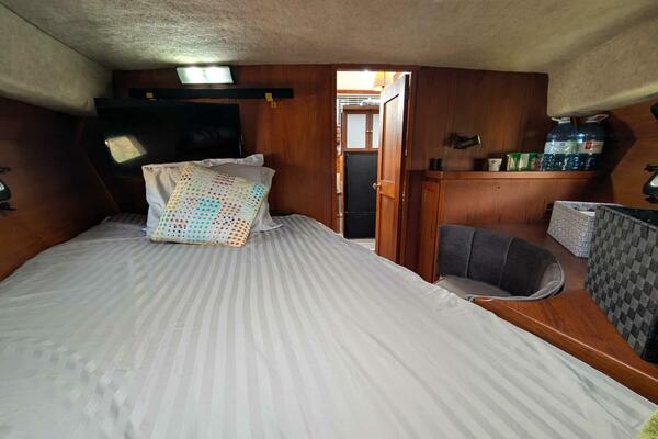 Cooper Prowler 10m Sundeck 1986