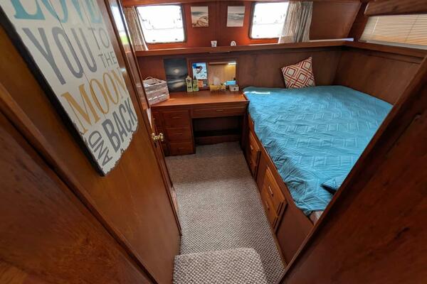 Cooper Prowler 10m Sundeck 1986