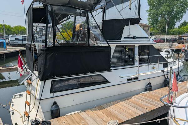 Cooper Prowler 10m Sundeck 1986