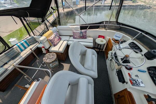 Cooper Prowler 10m Sundeck 1986