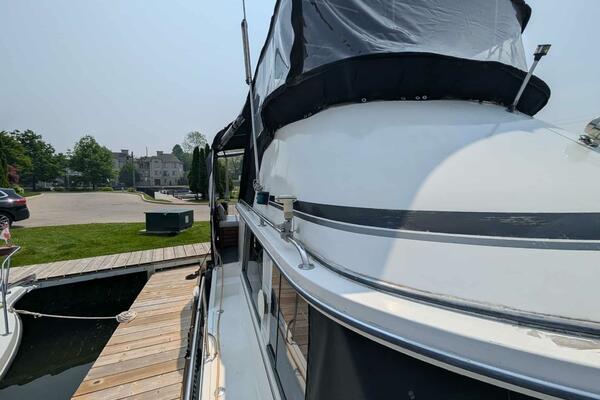 Cooper Prowler 10m Sundeck 1986