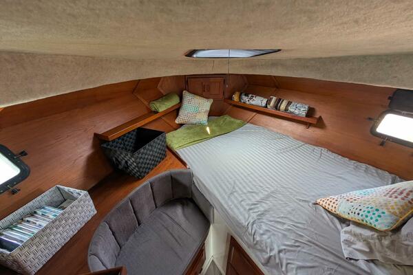 Cooper Prowler 10m Sundeck 1986