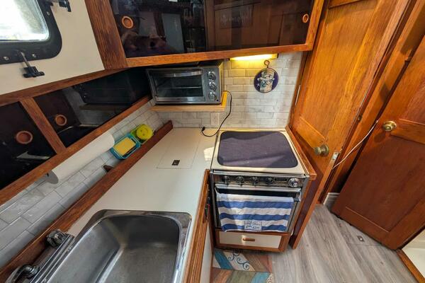 Cooper Prowler 10m Sundeck 1986