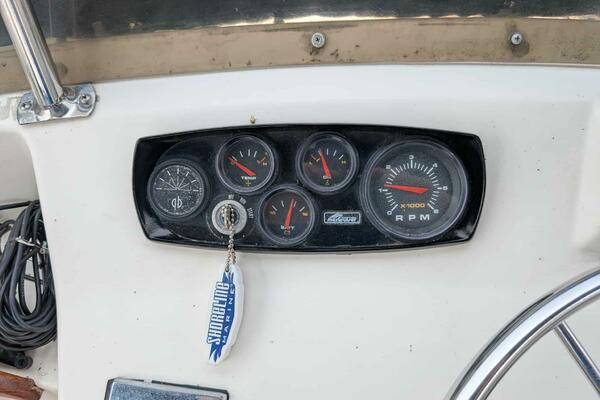 Cooper Prowler 10m Sundeck 1986