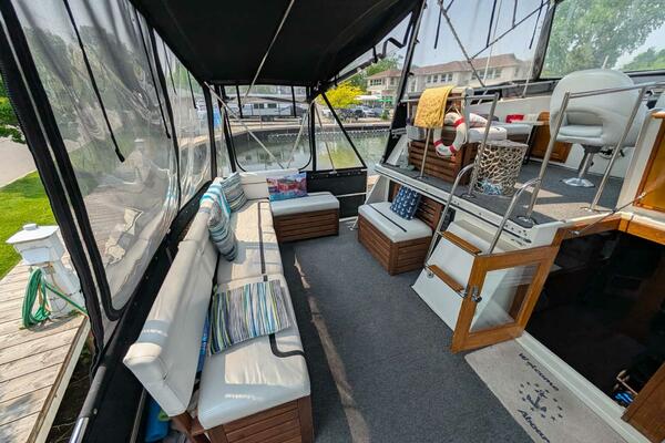 Cooper Prowler 10m Sundeck 1986