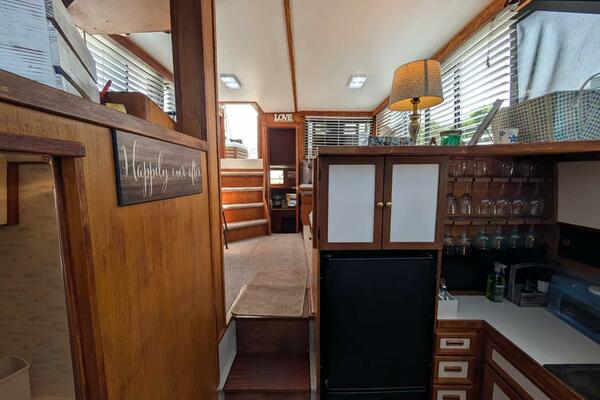 Cooper Prowler 10m Sundeck 1986