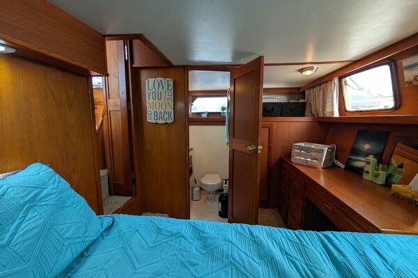 Cooper Prowler 10m Sundeck 1986