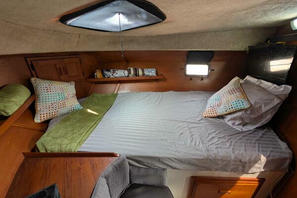 Cooper Prowler 10m Sundeck 1986