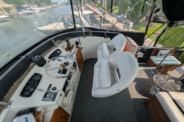 Cooper Prowler 10m Sundeck 1986