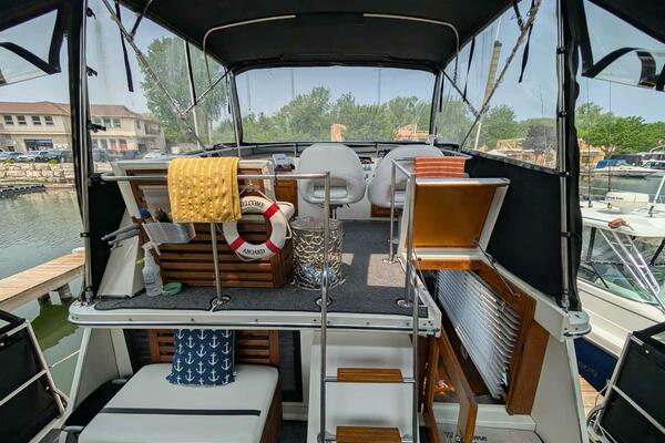 Cooper Prowler 10m Sundeck 1986