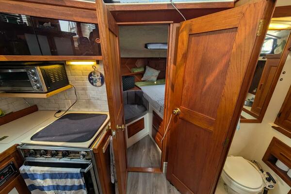 Cooper Prowler 10m Sundeck 1986