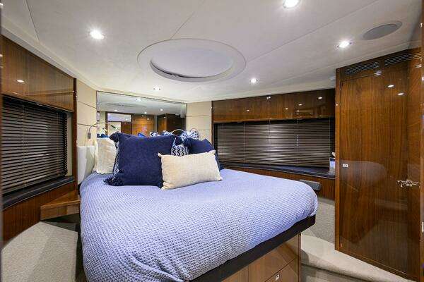 Princess V62-S Yacht For Sale