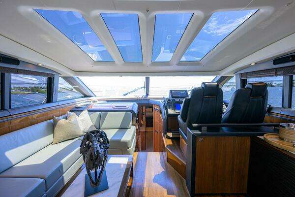 Princess V62-S Yacht For Sale