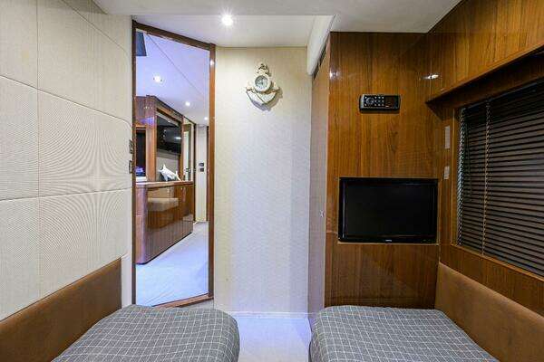Princess V62-S Yacht For Sale
