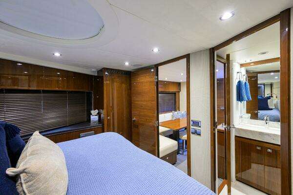 Princess V62-S Yacht For Sale