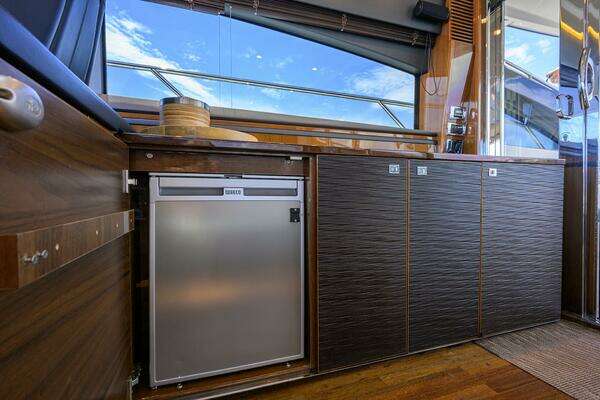 Princess V62-S Yacht For Sale