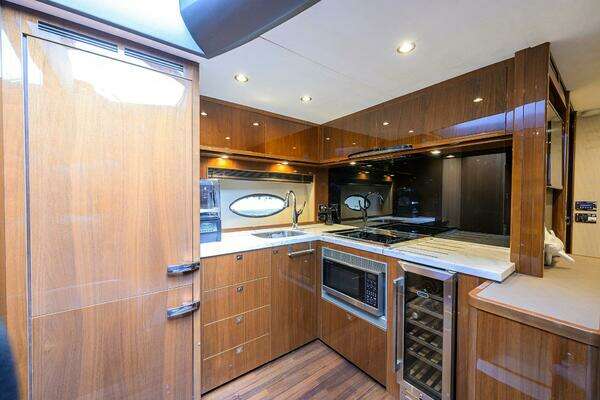 Princess V62-S Yacht For Sale