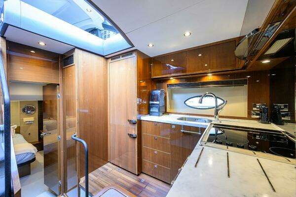 Princess V62-S Yacht For Sale