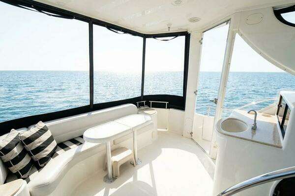 2005 Meridian 45