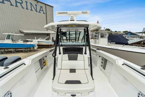 Wellcraft 352 Fisherman Center Console Yacht For Sale