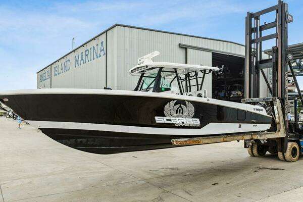 Wellcraft 352 Fisherman Center Console Yacht For Sale